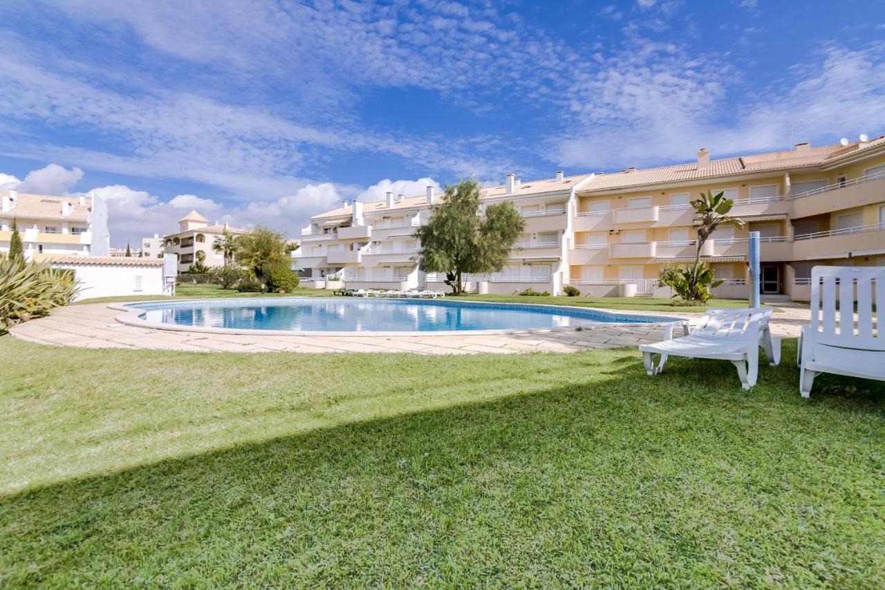 Amazing 1 Bedroom Apartment Near Marina Βιλαμούρα Εξωτερικό φωτογραφία