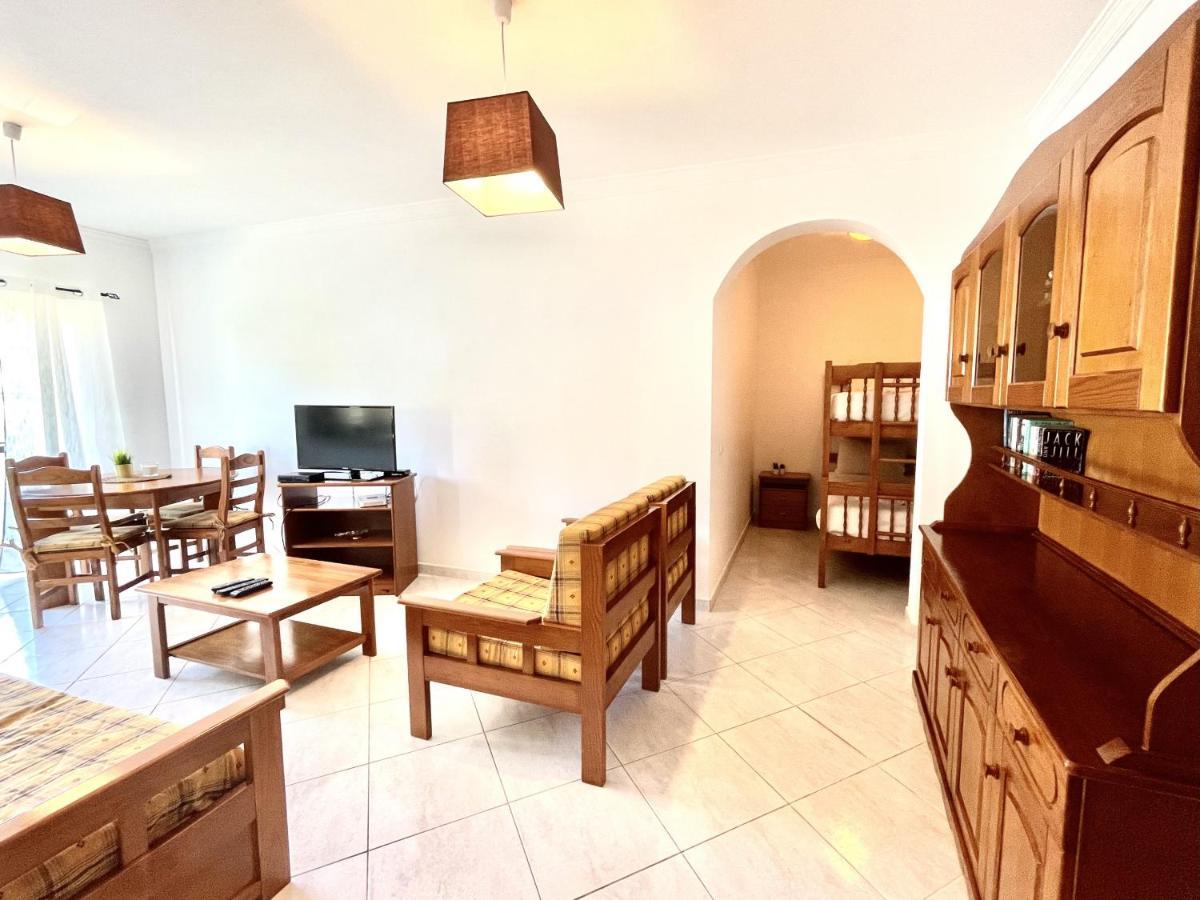 Amazing 1 Bedroom Apartment Near Marina Βιλαμούρα Εξωτερικό φωτογραφία