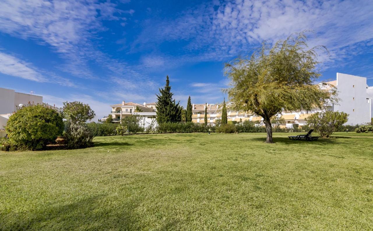 Amazing 1 Bedroom Apartment Near Marina Βιλαμούρα Εξωτερικό φωτογραφία