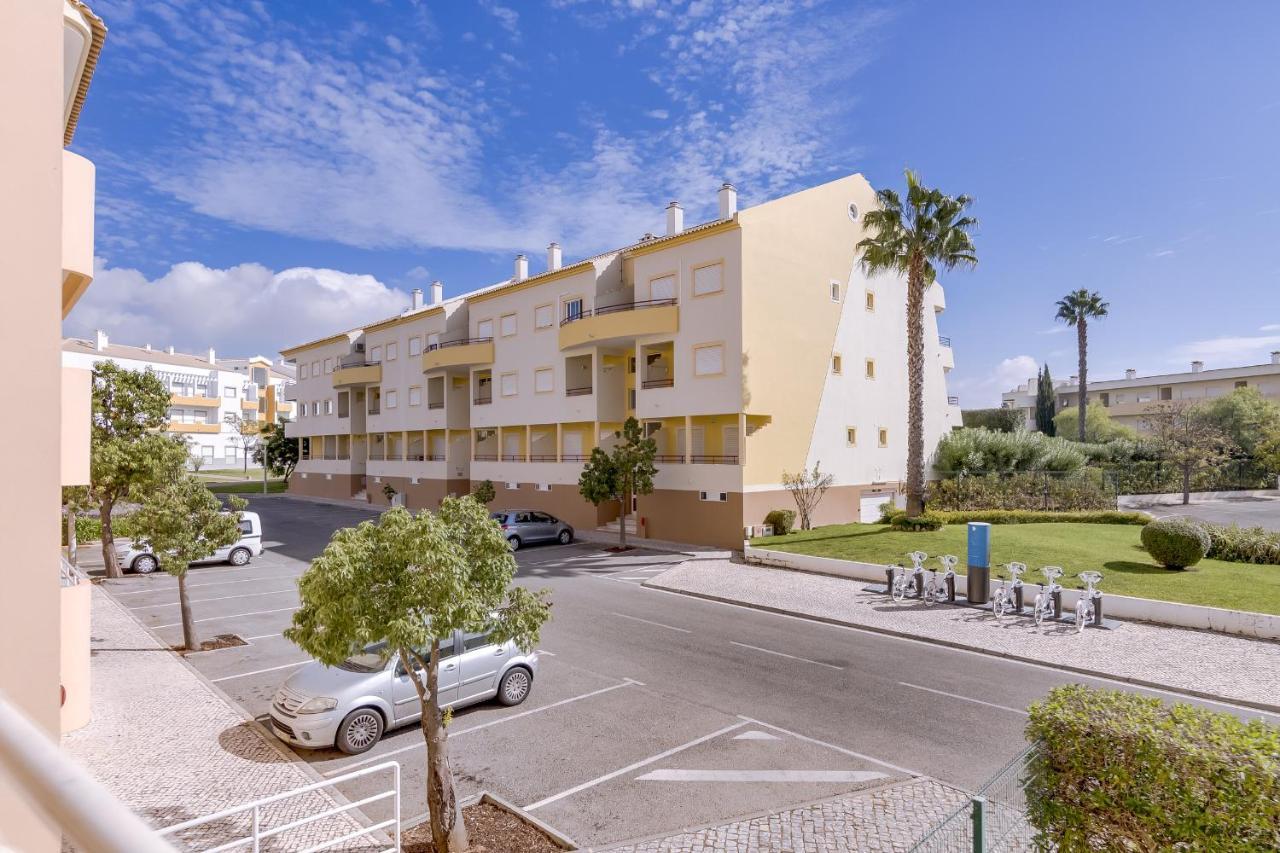 Amazing 1 Bedroom Apartment Near Marina Βιλαμούρα Εξωτερικό φωτογραφία