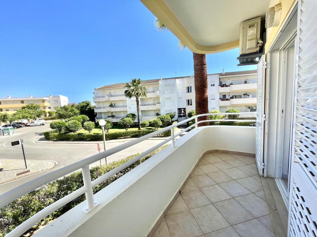 Amazing 1 Bedroom Apartment Near Marina Βιλαμούρα Εξωτερικό φωτογραφία