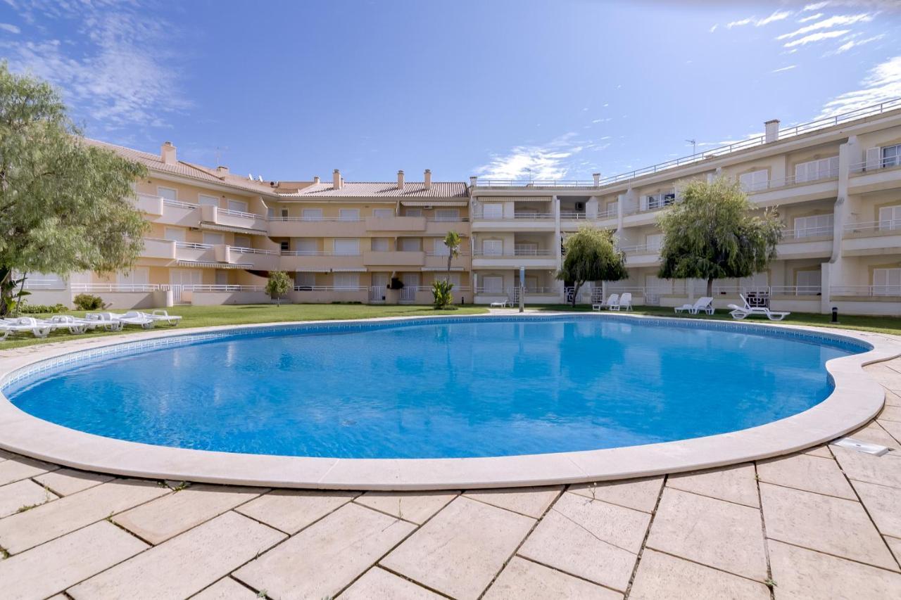 Amazing 1 Bedroom Apartment Near Marina Βιλαμούρα Εξωτερικό φωτογραφία
